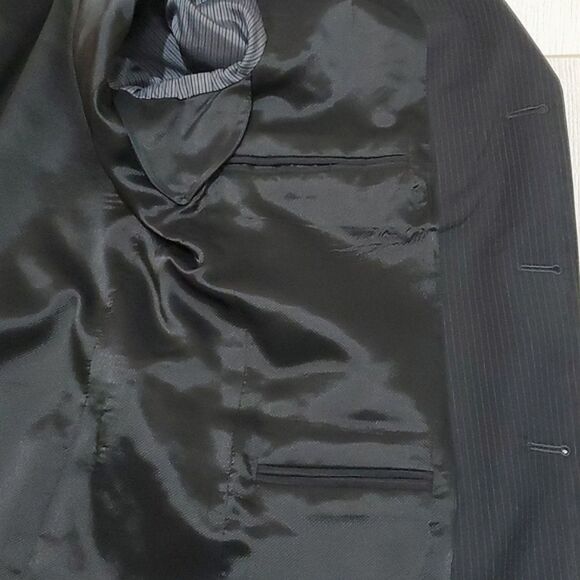 ALFANI SPORT COAT, Sz 38R, BLACK/GREY, PINSTRIPE, 3 BUTTONS, WOOL - Picture 13 of 15